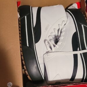 Puma Womens White and Black High-Top Sneakers